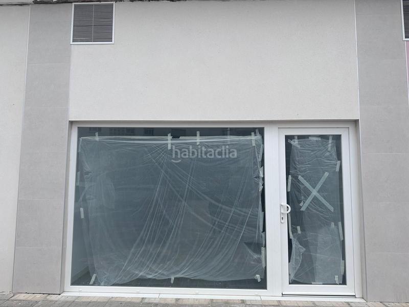 Foto 1ff81a07-6cc9-407a-96af-04b3025e31e1. Alquiler local comercial alquiler local comercial en Torre del Mar