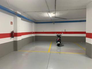 Aparcament cotxe  Graciliano afonso. Garaje en venta en centro35005