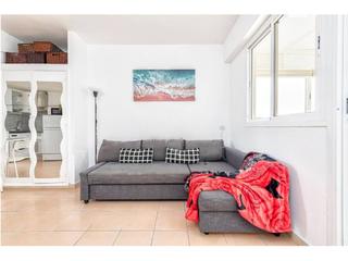 Rent Apartment in Veintinueve de abril 79. Apartamento en alquiler en puerto canteras35007