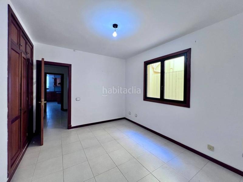 Foto fd763039-32b2-4a18-8c20-56891cea488c. Pis a San Juan Telde