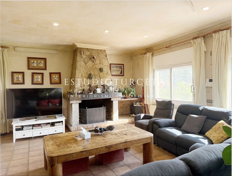 Foto 60d720c1-6737-4f03-ac21-57243c4a8be3. Chalet in giv-6612 46 in Llagostera