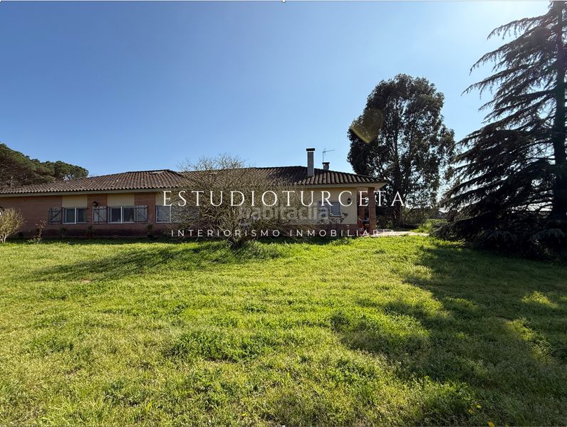 Foto 64635375-4ce2-486a-8046-420b2261776a. Chalet in giv-6612 46 in Llagostera