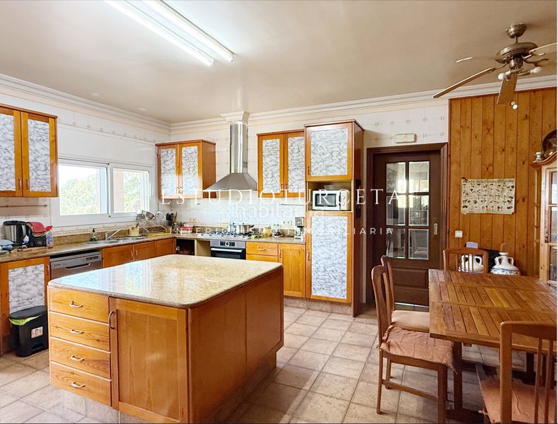 Foto 872f6ebe-46c3-4211-a77e-253e8c1d0d8b. Chalet in giv-6612 46 in Llagostera