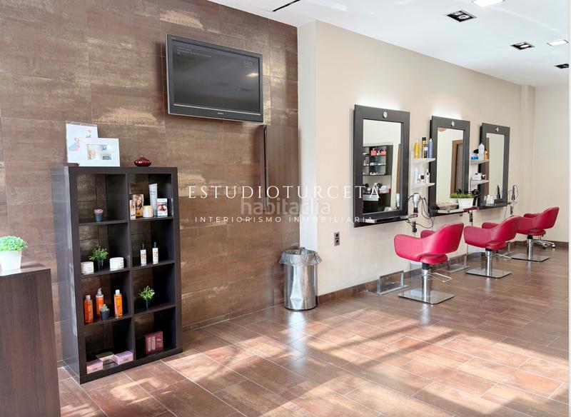 Foto 06b77a0f-cb26-4f45-b286-5862c5e48c31. Transfer business premise with heating in Mercat Rubí