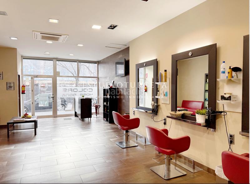 Foto e9605c91-7db1-4bca-baa1-1e2d371a6c3f. Transfer business premise with heating in Mercat Rubí