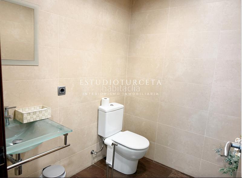 Foto 1795c251-a377-4eec-ab21-8994a98eaa72. Pas-de-porte local commercial avec chauffage dans Mercat Rubí