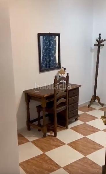 Foto 2269b374-9e01-4208-8497-e08d8d16ba40. Alquiler piso estupendo piso en san juan de dios en Granada