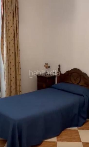 Foto aad54a86-64c2-4d00-b2b0-745ca54a60f0. Alquiler piso estupendo piso en san juan de dios en Granada
