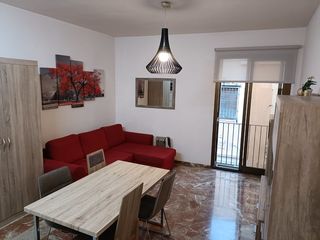 Location Appartement  Calle puentezuelas. ?? apartamento en pleno centro de granada – junto a puerta real