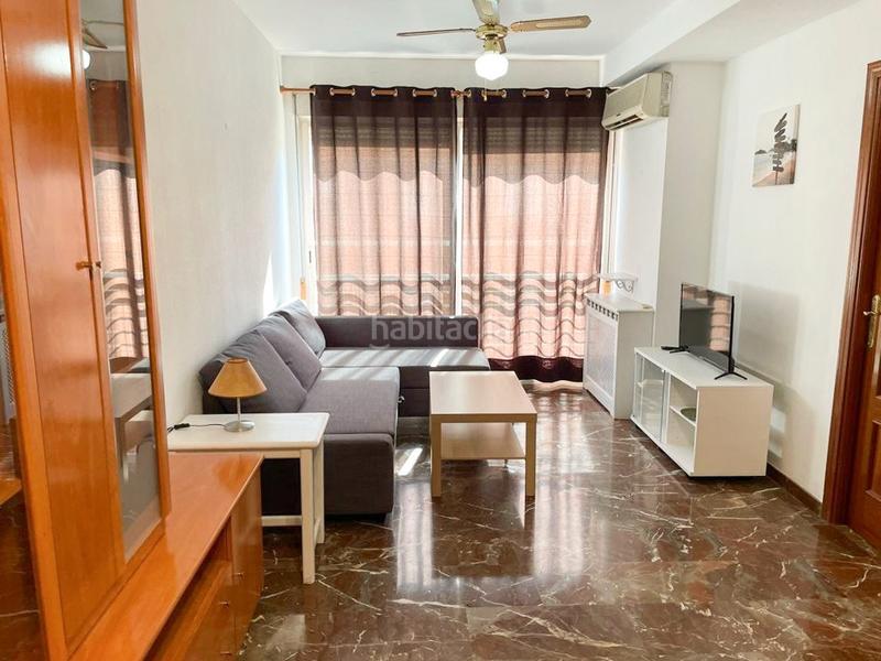 Foto 09890073-8599-48e9-99b4-f7979aa4ba73. Alquiler piso ?? bonito apartamento en periodistas con plaza de parking en Granada