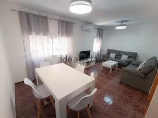 Miete Etagenwohnung  Calle navarra. ? piso reformado a estrenar en zaidín – 3 dormitorios, ideal par