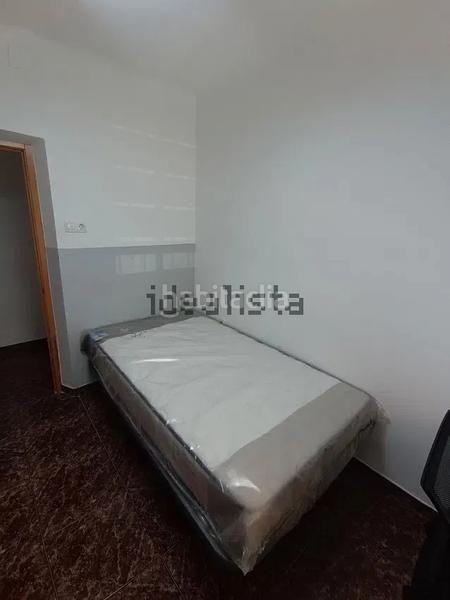 Foto 5e182d1e-a054-41f1-802b-ac8081d3eacc. Miete etagenwohnung mit heizung in Barrio de Zaidín Granada