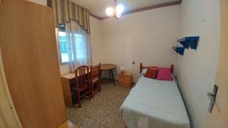 Location Appartement à Camino de Ronda. ?? piso para estudiantes en arabial – curso 25-26