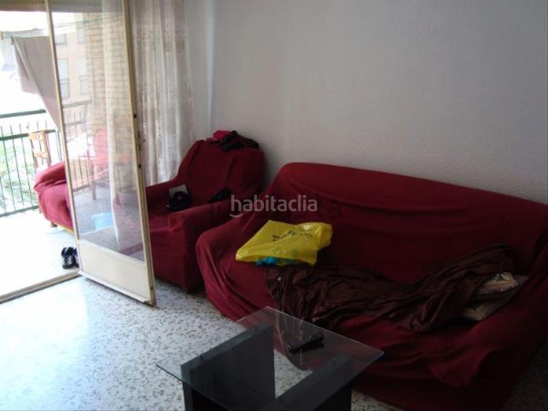 Foto 691833ab-bbcc-43b3-b330-ac24a49c19bc. Alquiler piso ?? piso en circunvalación la encina – chana ?? disponible para el curso 2025-2026 (contrato de 11 meses) en Granada