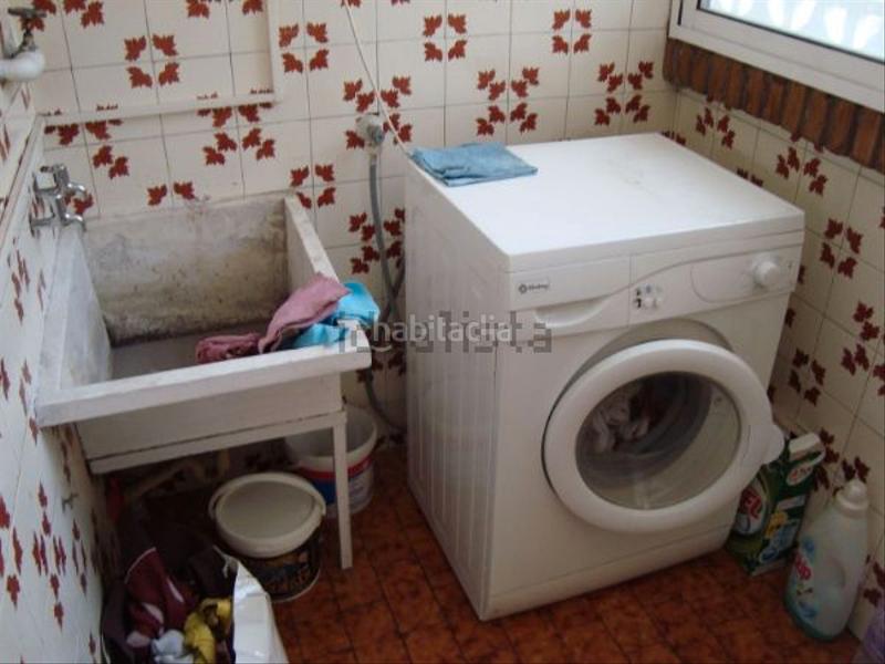 Foto deb35782-61ca-41f1-8377-931dd2354f1e. Alquiler piso ?? piso en circunvalación la encina – chana ?? disponible para el curso 2025-2026 (contrato de 11 meses) en Granada