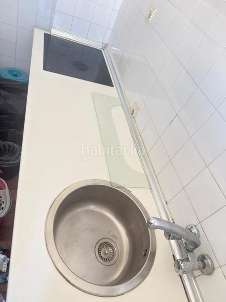 Foto 2e480b98-a2cf-4fb0-aec9-ef5081e238e2. Alquiler piso ?? estupendo piso en el zaidín – amplio y luminoso en Granada