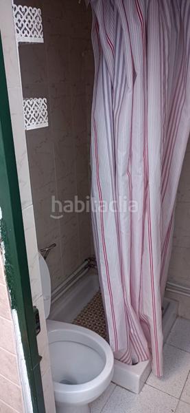 Foto 250fa0bf-32cc-4eb9-af8a-f56d8d389681. Alquiler casa ?? casa en zona traumatología – San Francisco Javier en Granada