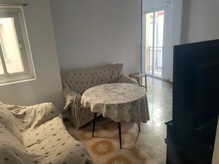 Location Appartement  Calle san rómulo. ?? estupendo piso en la zona de traumatología