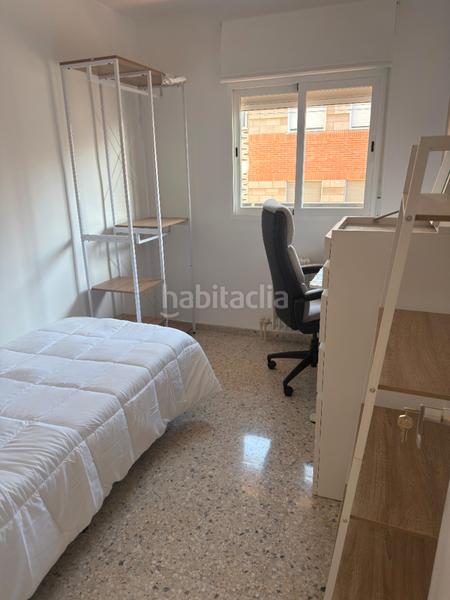 Foto 0cadda20-a41b-430b-9a62-41f10c94a6b3. Location appartement avec chauffage dans Cervantes Granada