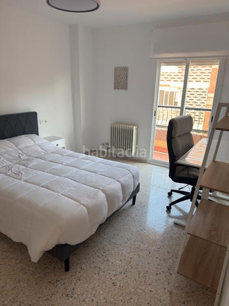 Foto fb28fc72-a8af-41a3-853e-ccb5f60cacbc. Location appartement avec chauffage dans Cervantes Granada