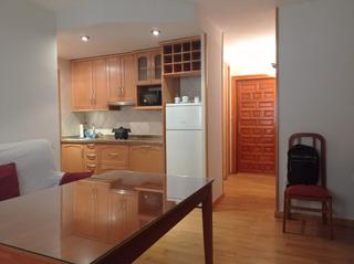 Lloguer Apartament  Calle almona de san juan de dios 11. ?? apartamento en san juan de dios – agua y calefacción incluida