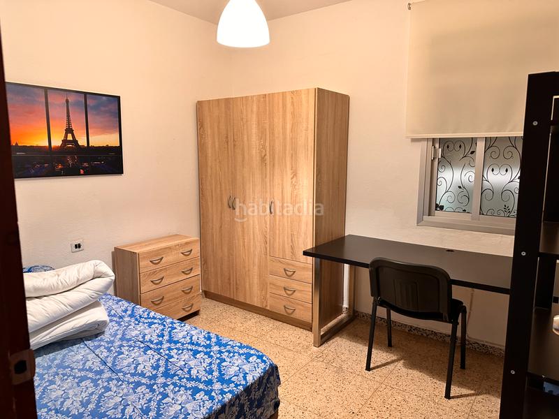 Foto efde3d69-4b0c-43ba-948f-0d19be0e08c9. Location appartement dans calle gonzalo gallas 25 dans Granada