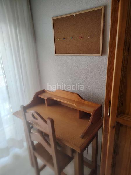 Foto f4e76237-2069-4b2d-8942-08b2c1b74966. Alquiler piso en calle nueva de san antón 15 ? piso ideal para estudiantes en zona san antón ? en Granada
