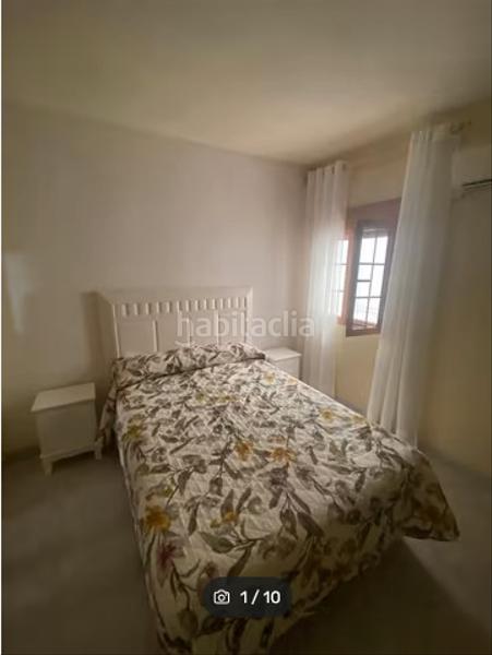 Foto f7ddba36-1530-410b-b4d3-bd0c25559b0c. Alquiler piso en calle real de cartuja 36 bonito piso en barrio de San Ildefonso en Granada