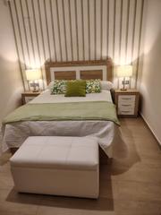 Miete Appartement  Calle marqués de mondéjar. Apartamento en pleno centro – contrato temporal ??