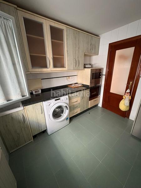 Foto 04eed9eb-4c91-4561-aede-8540400dfb3d. Miete etagenwohnung in Joaquina Eguaras Granada