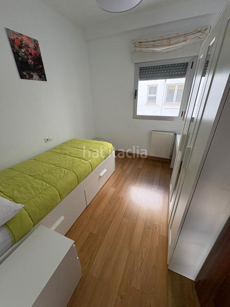 Foto b5c9e9d1-a176-436b-a682-337ab36a286d. Rent flat in Joaquina Eguaras Granada