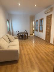 Miete Etagenwohnung  Calle martínez de la rosa. ?? piso disponible en plaza einstein – ideal para estudiantes