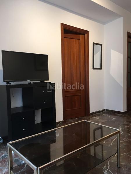 Foto 410c5650-a192-449e-8bc2-1858ae512bee. Affitto piccolo appartamento in calle atlanta 8 in Granada