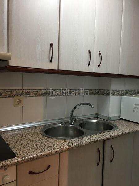 Foto 69738f3c-c576-4159-a86f-80f4a588e33d. Miete appartement in calle atlanta 8 in Av. F. Garcia Lorca - Nueva Estación Autobuses Granada