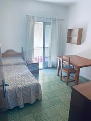 Alquiler Piso  Calle nueva de cartuja. ?? disponible curso 2026-2027 - ?? zona triunfo