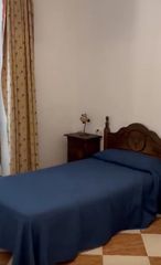 Rent Flat  Calle san juan de dios. Estupendo piso en san juan de dios curso 26-27