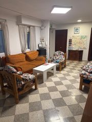 Location Appartement  Calle san juan de dios. ? ¡alquiler temporal de habitación en piso compartido con baño p