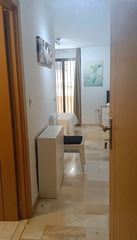 Miete Studiowohnung in Calle cardenal mendoza 11. ?? precioso estudio en el realejo – solo estudiantes – curso 26-
