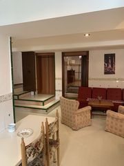 Rent Flat  Calle damasqueros 18. ?? piso de 3 dormitorios en el realejo