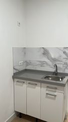 Location Studio à Calle fuente nueva 34. ??pequeño estudio a estrenar en el centro de granada