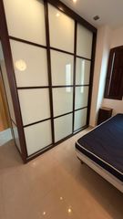 Miete Appartement  Calle montalbán. ??? ¡vive en pleno centro de granada! apartamento listo para ent