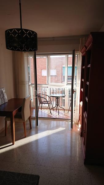 Foto 1cf79569-36f4-4c87-bd20-c86585c580db. Alquiler ático ?? bonito piso con terraza en alminares en Granada