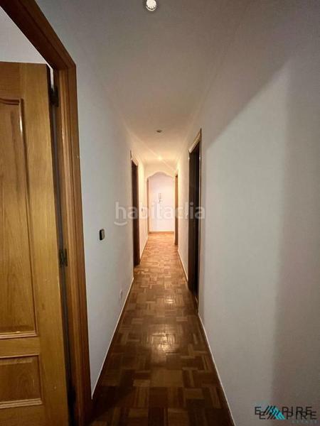 Foto 8f472f66-597d-41d0-b07f-9ad8231f49fa. Piso en Reyes Parla
