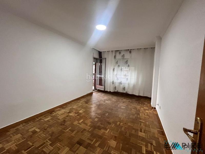 Foto 9aa1654f-ee3a-4102-ba0c-727ca01350a9. Piso en Reyes Parla