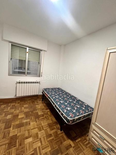 Foto b9e2fbe5-bab1-4ac7-b00b-4ff5da11ba09. Piso en Reyes Parla