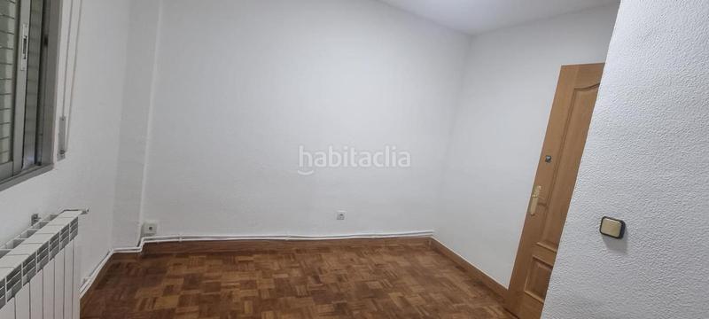 Foto c584c3ec-4453-48f8-8f70-d0153200aa15. Piso en Reyes Parla