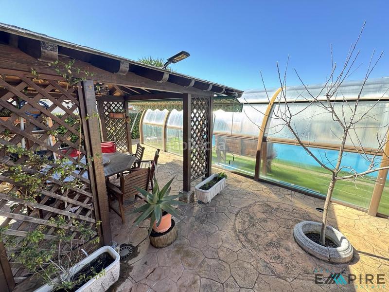 Foto 099c3ee1-a503-40c1-8464-264c32ddbee8. Casa con riscaldamento parcheggio piscina in Serranillos del Valle