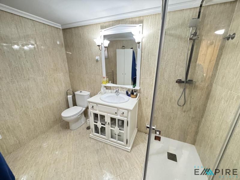 Foto 0eb81d90-f660-44b3-92bd-26ae72b74425. Casa con riscaldamento parcheggio piscina in Serranillos del Valle