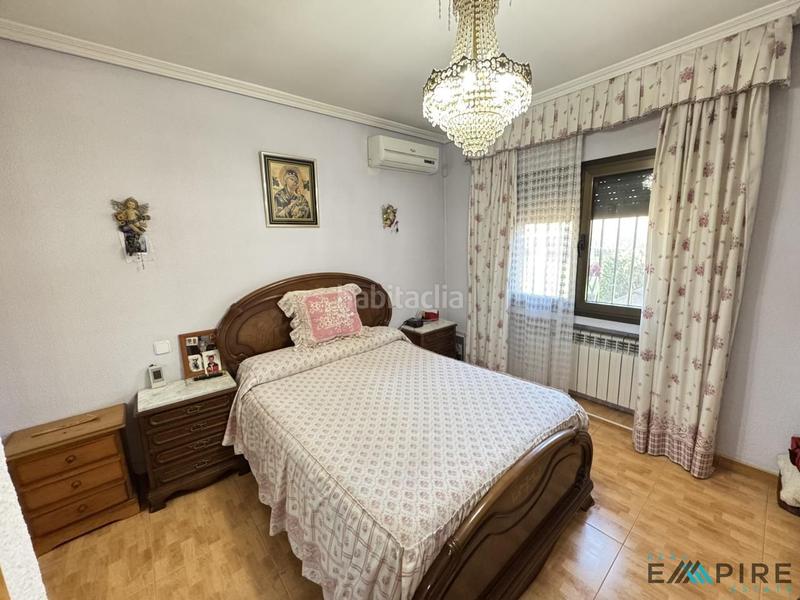 Foto f2912ea7-80e4-4196-a17c-32d8560629d3. Casa con riscaldamento parcheggio piscina in Serranillos del Valle