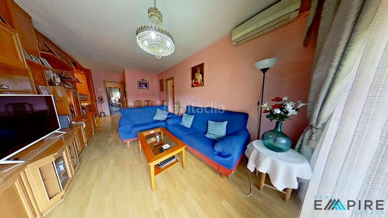 Foto c3bae556-0759-40c3-8d97-fd6d156300e6. Piso  en calle besolla, carabanchel, en Abrantes Madrid